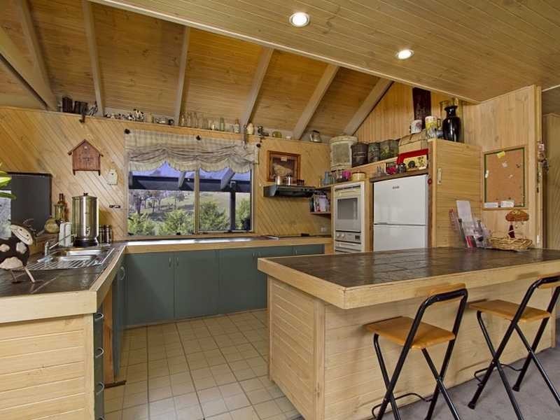 490 Davis Road, Broadford VIC 3658