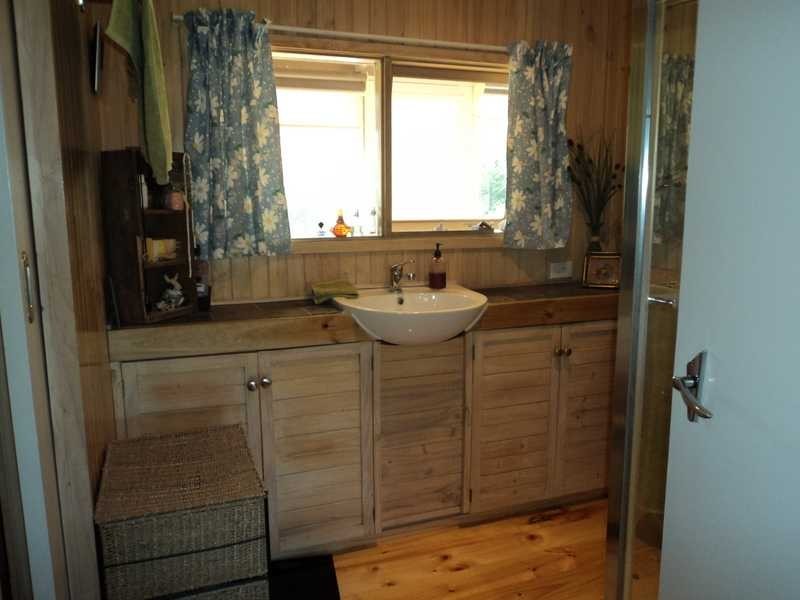 490 Davis Road, Broadford VIC 3658