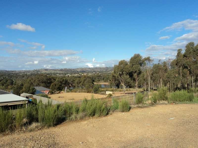 2 Tenni Close, Broadford VIC 3658