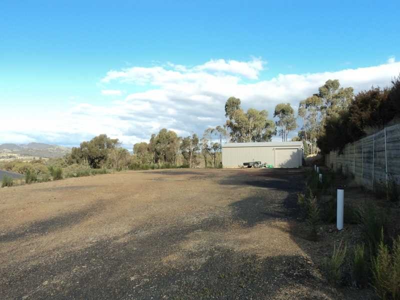 2 Tenni Close, Broadford VIC 3658
