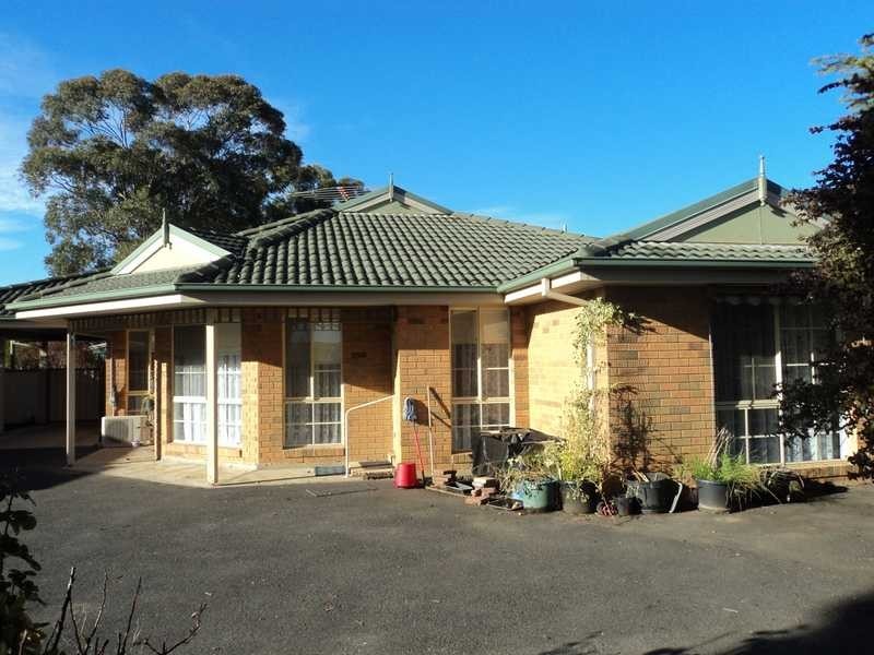 8 Govett Street, Broadford VIC 3658