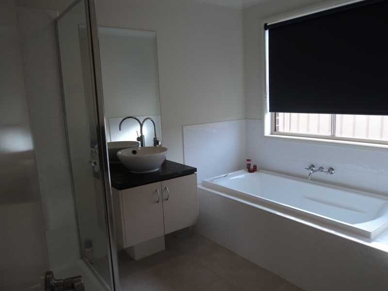 8 Finlay Ct, Kilmore VIC 3764