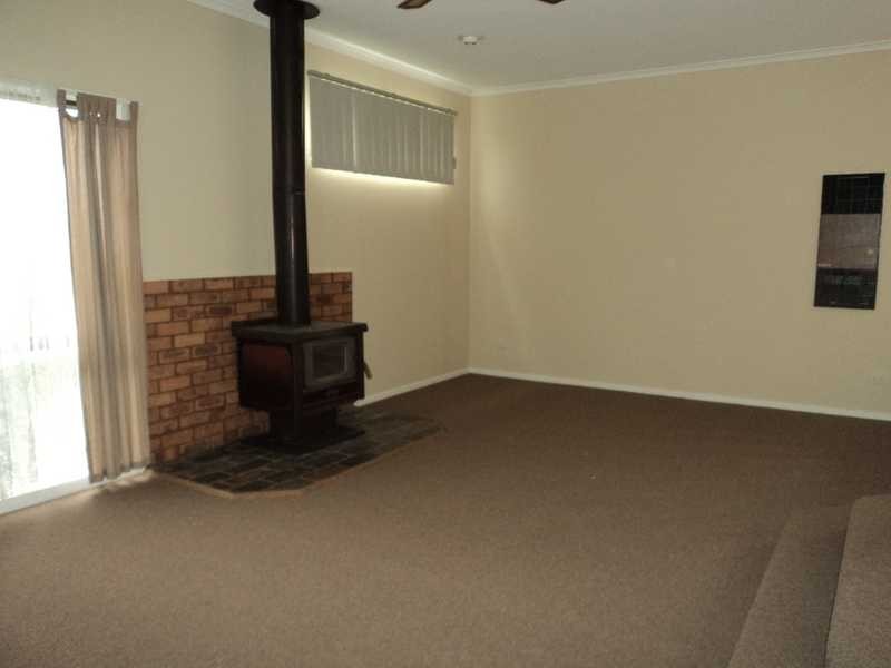 4 Marin Court, Broadford VIC 3658