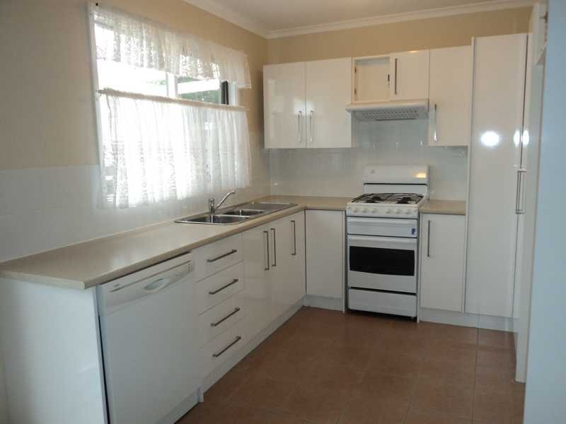 4 Marin Court, Broadford VIC 3658