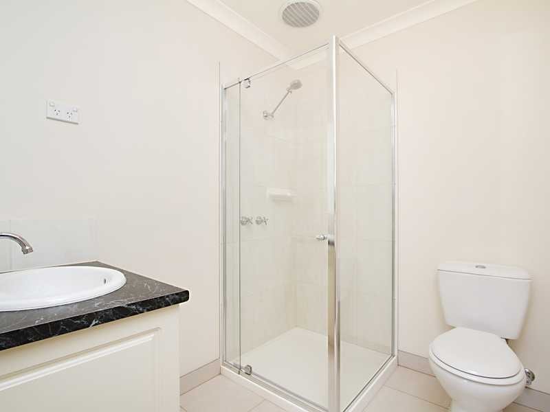 8 Chrystobel Way, Kilmore VIC 3764