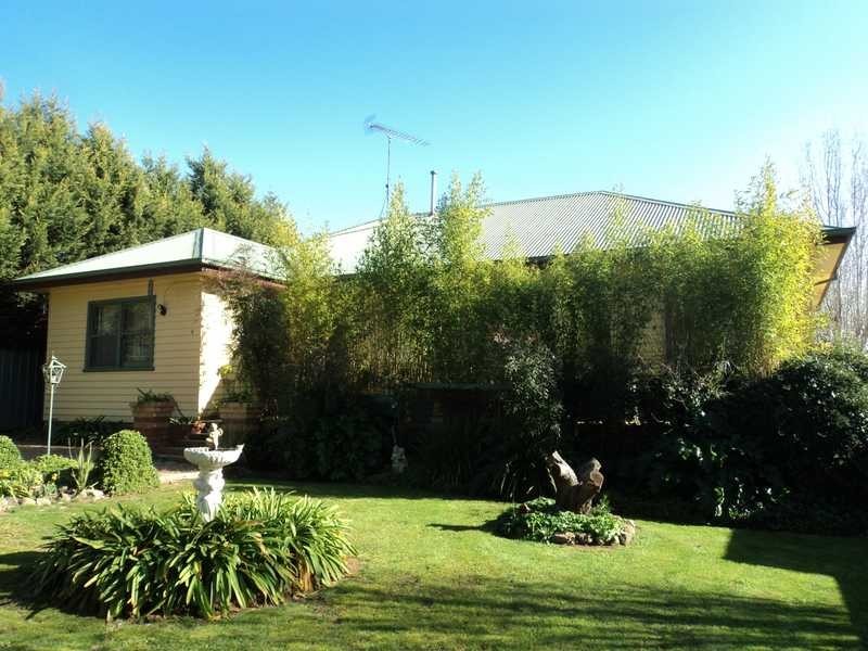 6 Burges Lane, Broadford VIC 3658