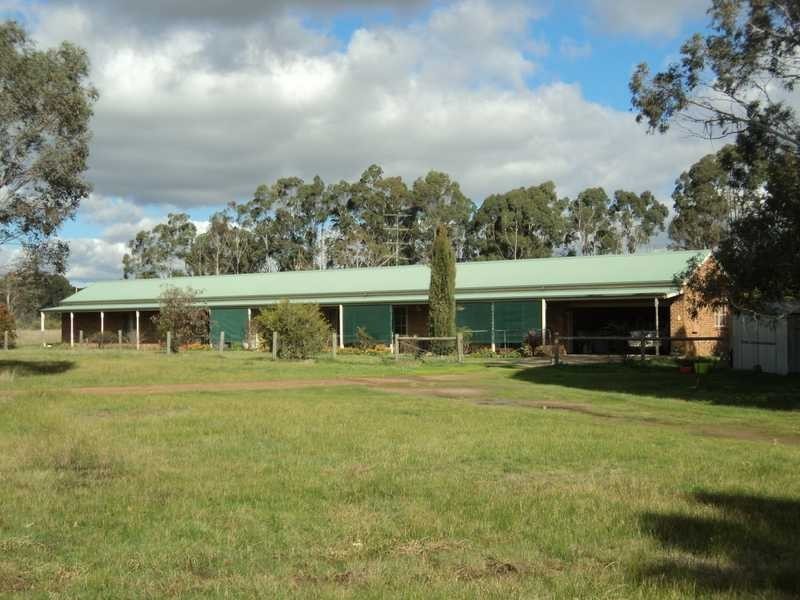 86 Wallis Rd, Broadford VIC 3658