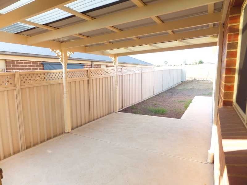 5 Jessica Avenue, Kilmore VIC 3764