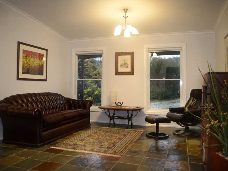 135 Cunninghams Road, Tyaak VIC 3658