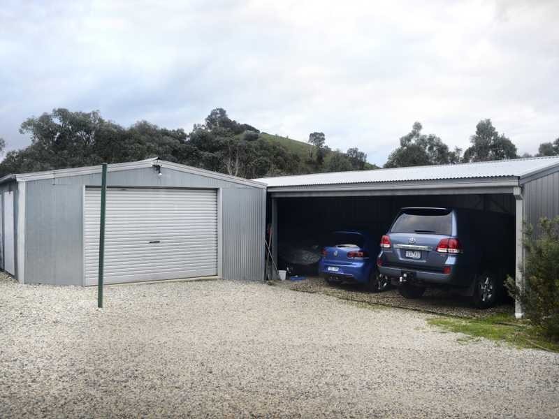 135 Cunninghams Road, Tyaak VIC 3658