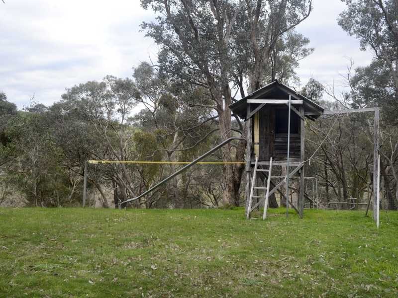 135 Cunninghams Road, Tyaak VIC 3658