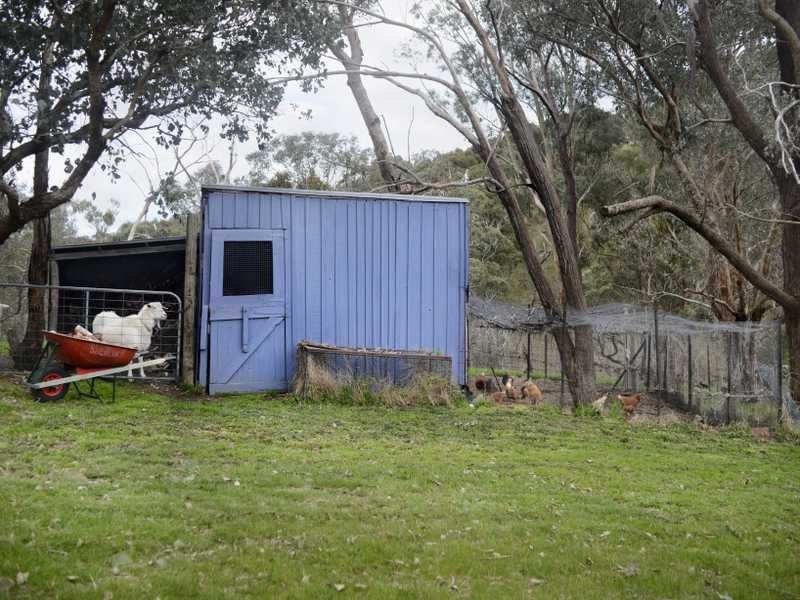 135 Cunninghams Road, Tyaak VIC 3658