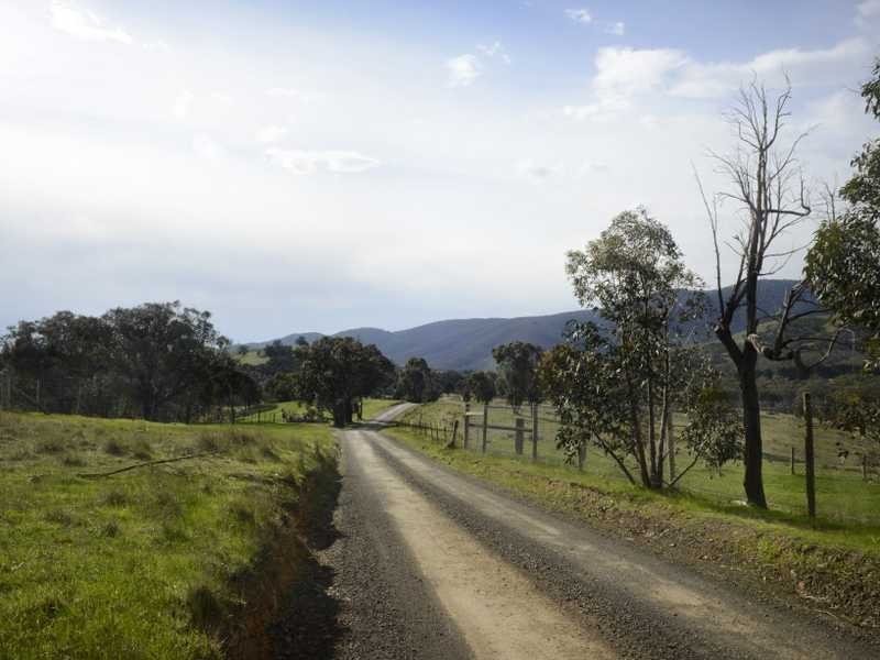 135 Cunninghams Road, Tyaak VIC 3658