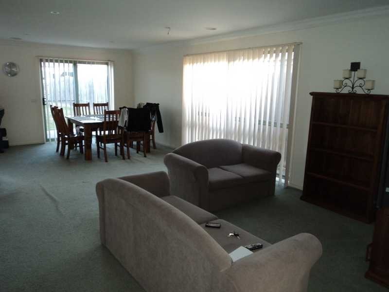 Unit 2/69 Union Street, Kilmore VIC 3764