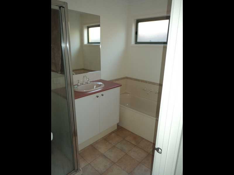 Unit 2/69 Union Street, Kilmore VIC 3764