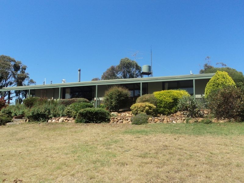 450 Sugarloaf Creek Road, Broadford VIC 3658