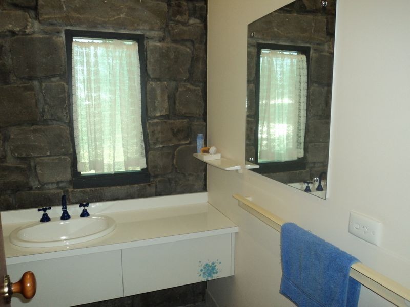 450 Sugarloaf Creek Road, Broadford VIC 3658