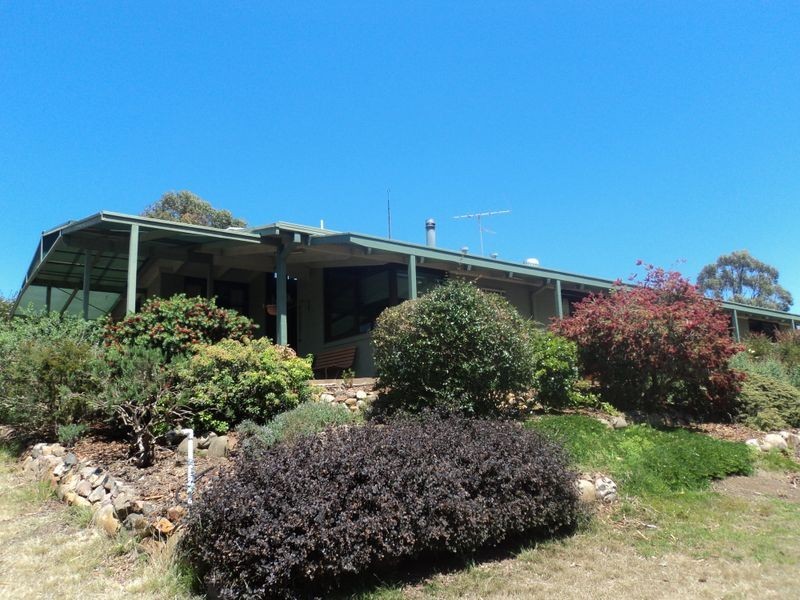 450 Sugarloaf Creek Road, Broadford VIC 3658