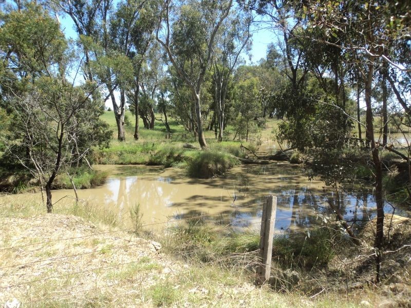 450 Sugarloaf Creek Road, Broadford VIC 3658