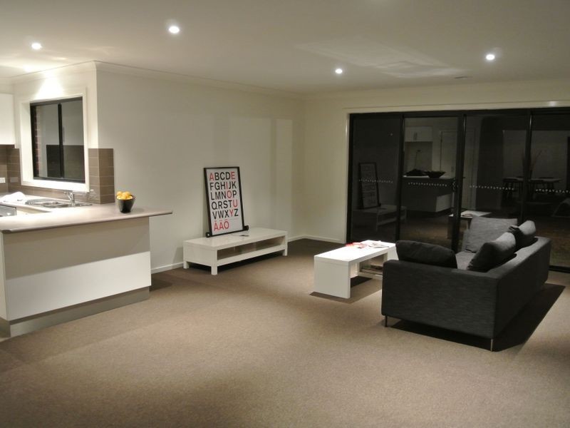2 Grange Drive, Broadford VIC 3658