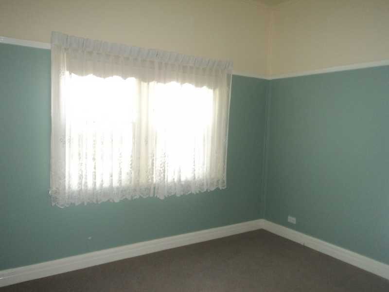 13 Sutherland Street, Broadford VIC 3658