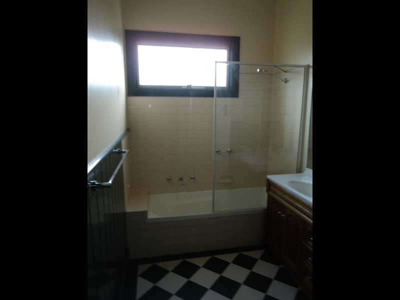 13 Sutherland Street, Broadford VIC 3658