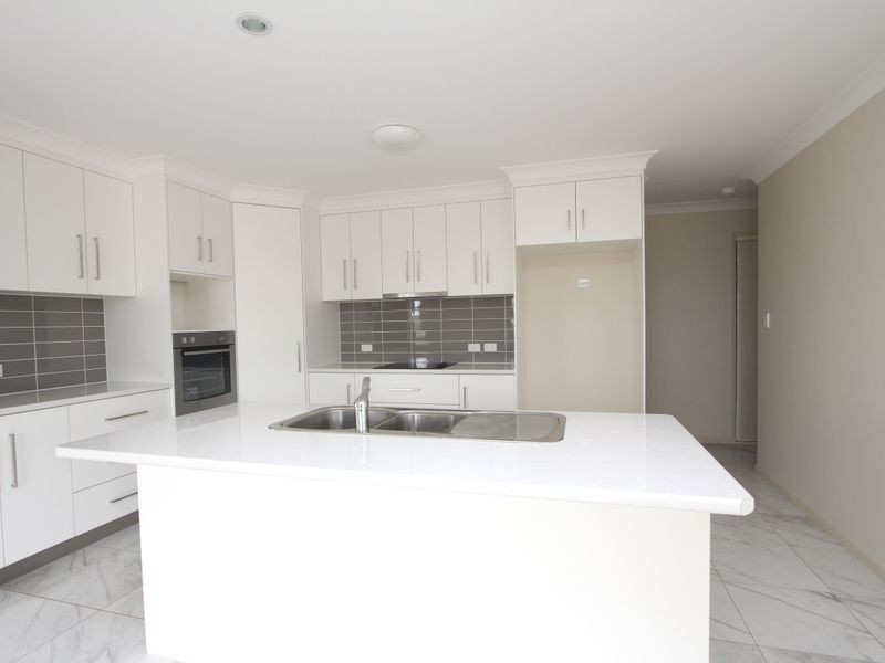 43 Chanel Court, Wulkuraka QLD 4305