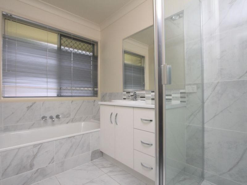 43 Chanel Court, Wulkuraka QLD 4305