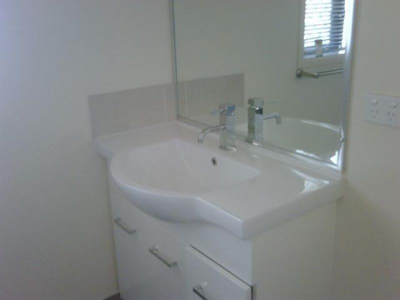 37 Burswood Close, Wulkuraka QLD 4305