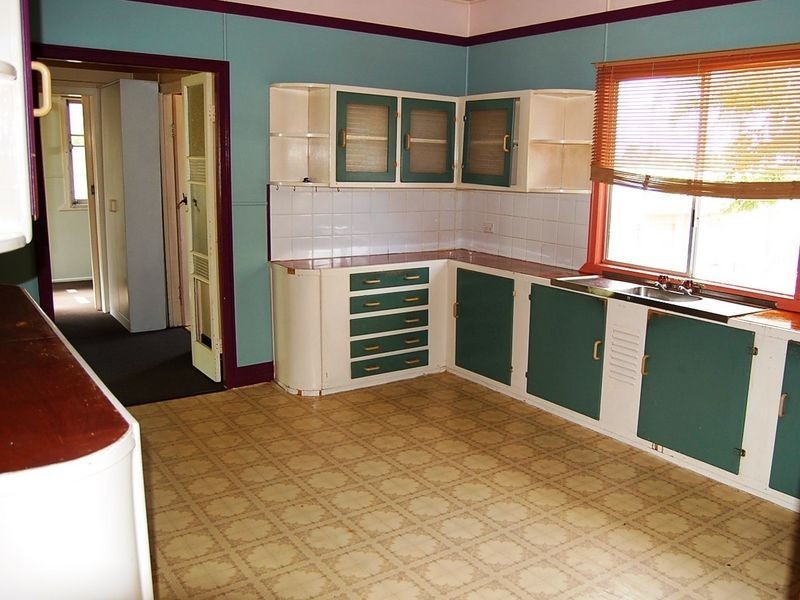 4 Berlin Street, Rosewood QLD 4340