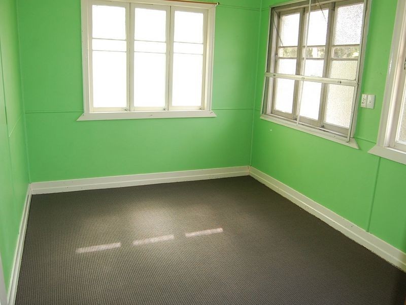 4 Berlin Street, Rosewood QLD 4340