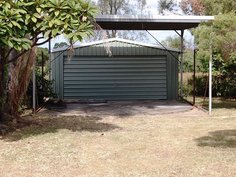 4 Berlin Street, Rosewood QLD 4340