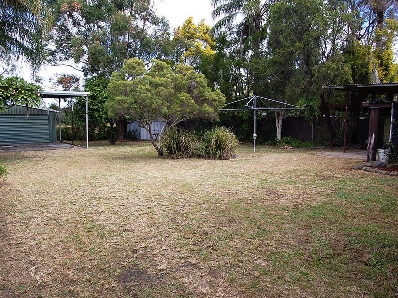 4 Berlin Street, Rosewood QLD 4340