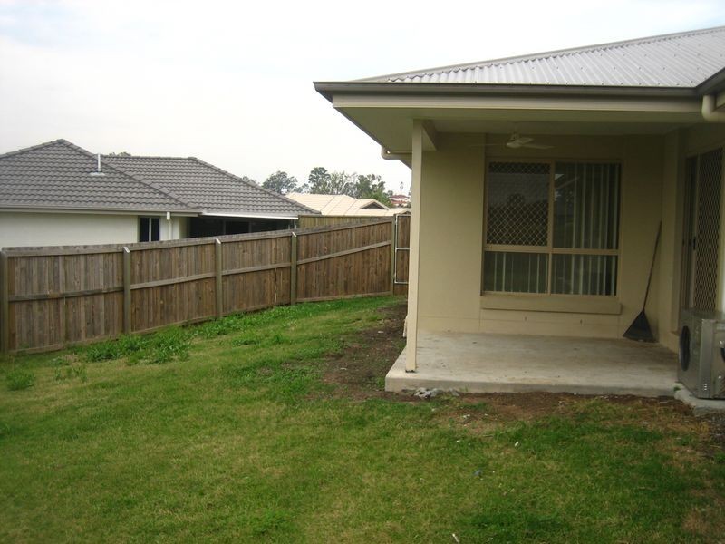 28 Bosswood Court, Yamanto QLD 4305