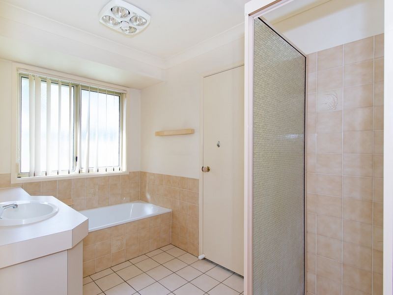 35 Ruby Crescent, Willowbank QLD 4306