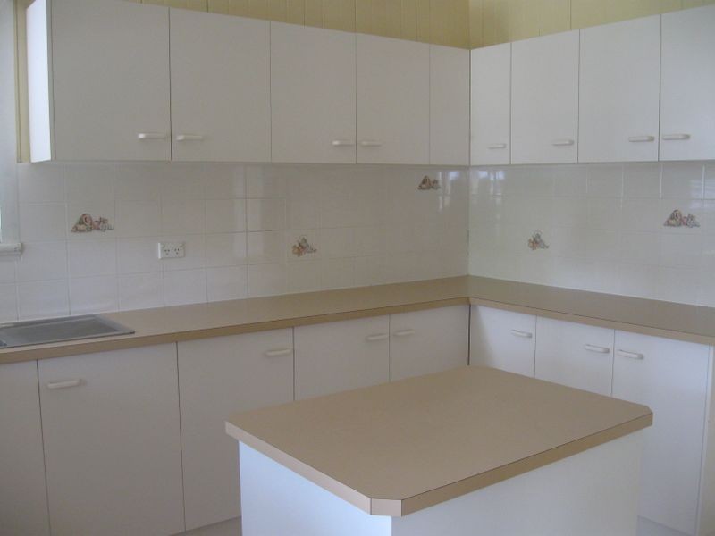 12 Marvin Street, Eastern Heights QLD 4305