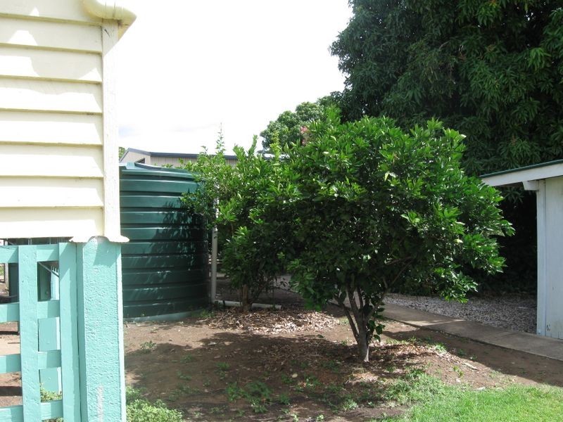 12 Marvin Street, Eastern Heights QLD 4305
