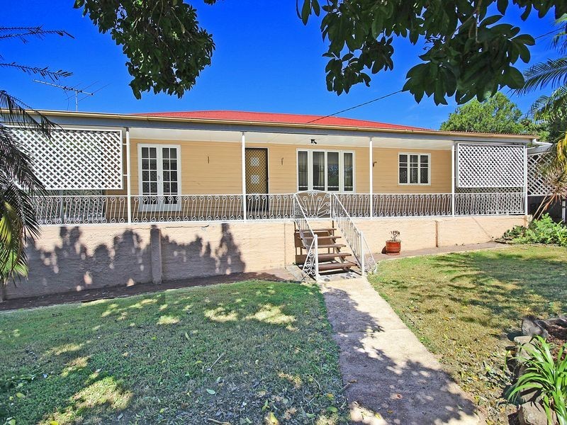 14 Cameron Street, Brassall QLD 4305