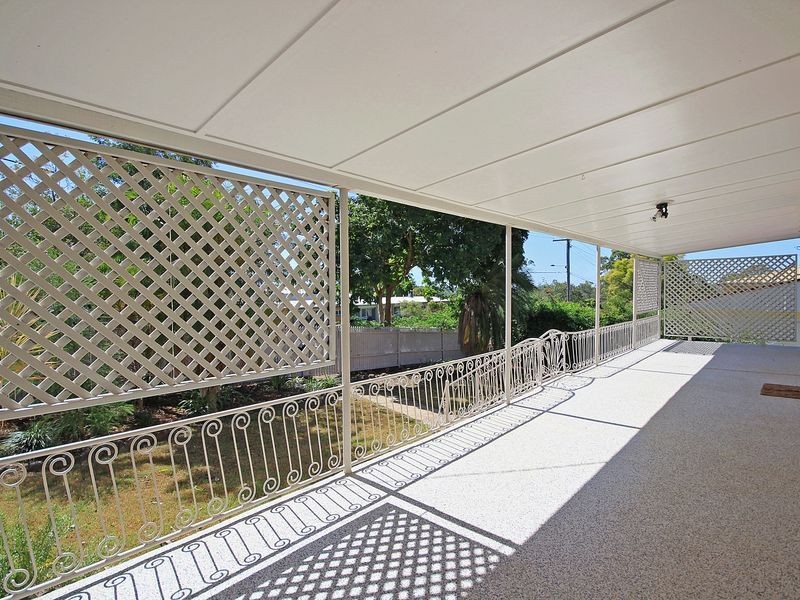 14 Cameron Street, Brassall QLD 4305