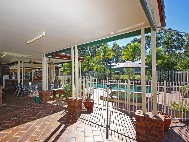 72 Bayley Road, Pine Mountain QLD 4306