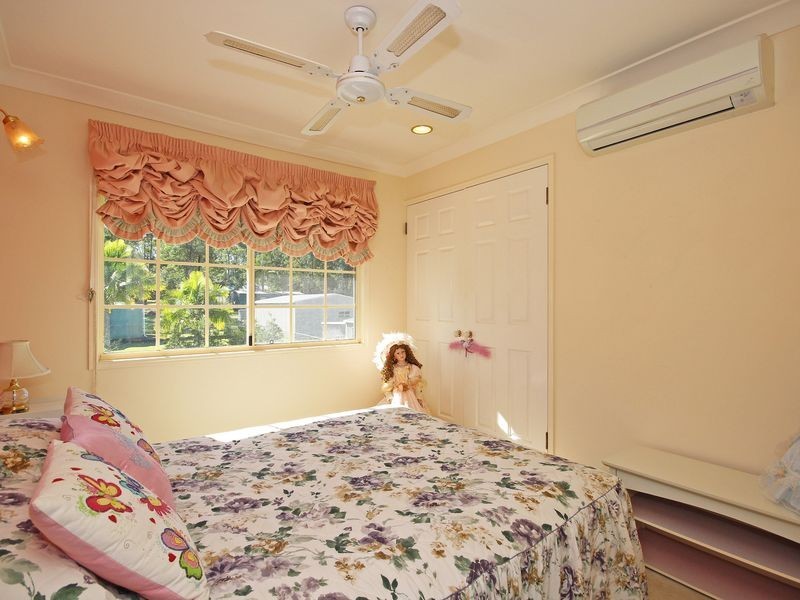 72 Bayley Road, Pine Mountain QLD 4306