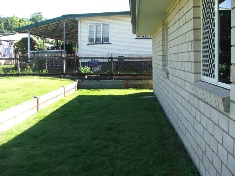 43 Railway Street, Booval QLD 4304