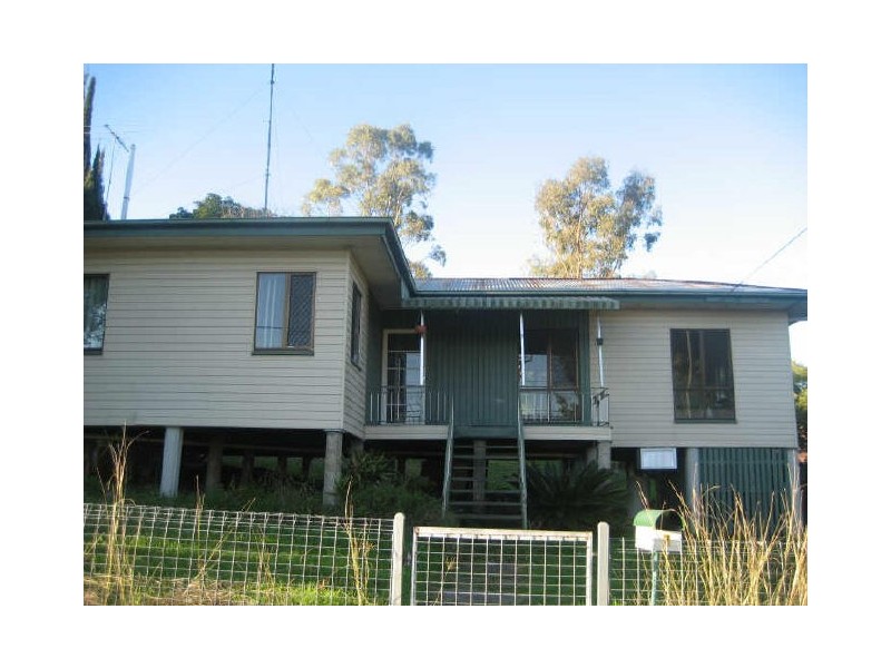 7 Coal Street, Bundamba QLD 4304