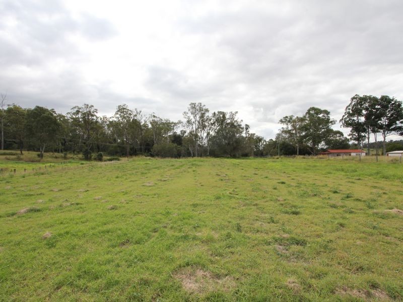 3 Postmans Track, Marburg QLD 4346