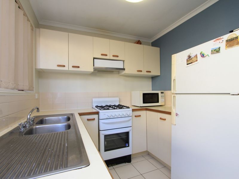 16/12 Bergin Street, Booval QLD 4304