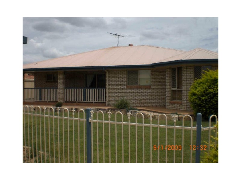 4 Zoe Court, Raceview QLD 4305