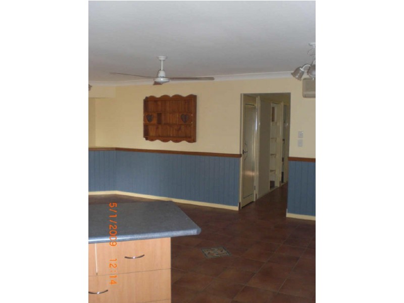 4 Zoe Court, Raceview QLD 4305