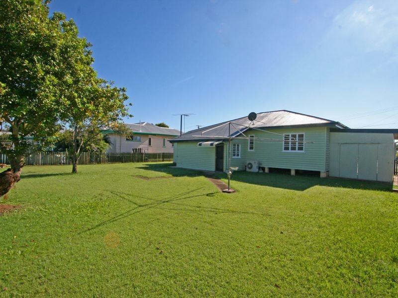 13 Doorey Street, One Mile QLD 4305
