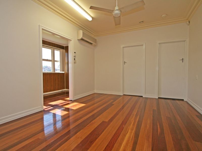 13 Doorey Street, One Mile QLD 4305