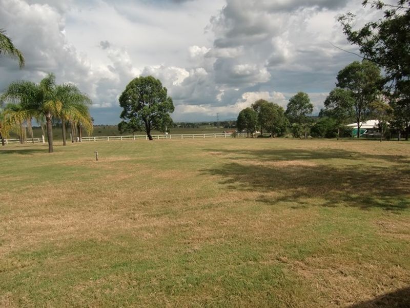 22 Hughes Road, Purga QLD 4306